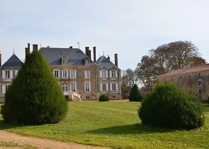 Couette-café Chateau Des Noces